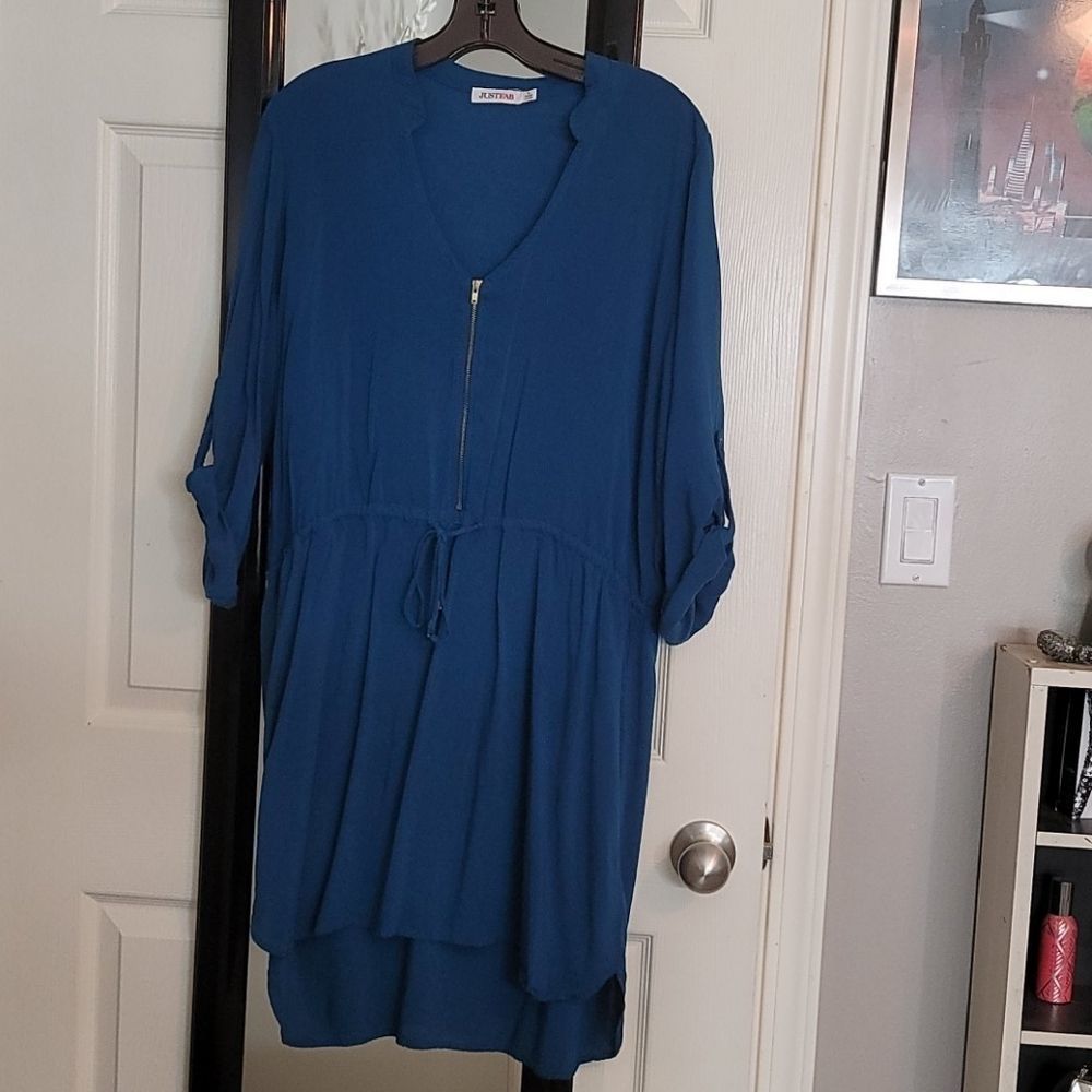 Blue 3/4 sleeve dress